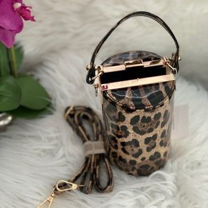 Mini bag satchel! So unique and elegant !
